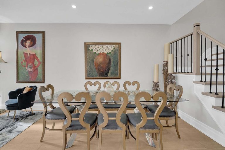 11-web-or-mls-109-alex-campbell-crescent