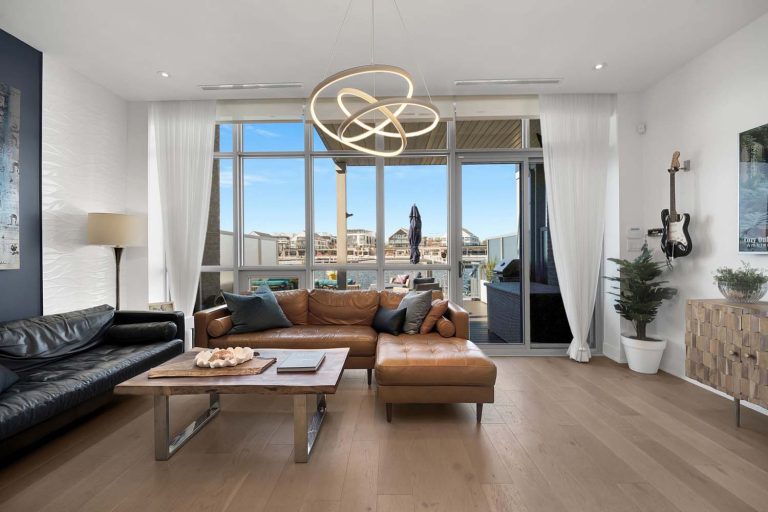 11-web-or-mls-3793-mangusta-ct