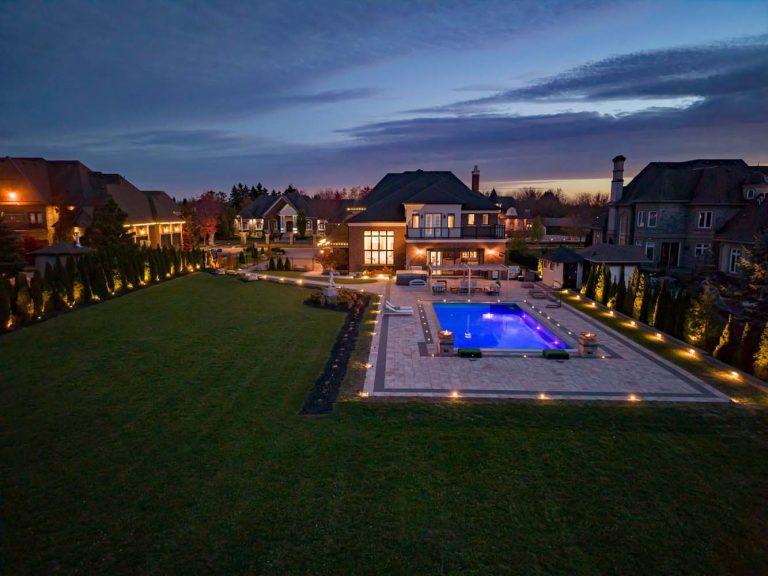 121-web-or-mls-78-mizuno-crescent