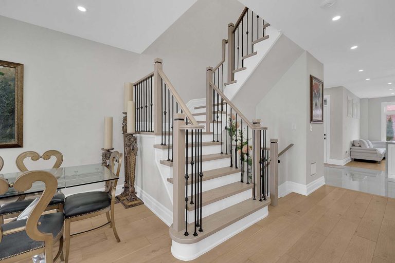 14-web-or-mls-109-alex-campbell-crescent