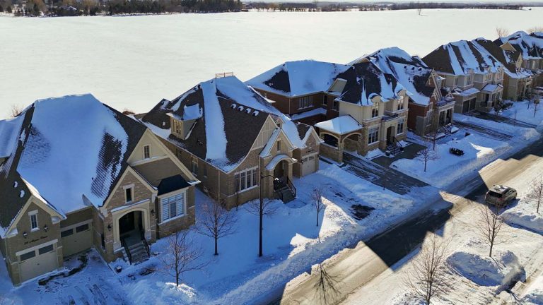 14-web-or-mls-31-munsie-dr