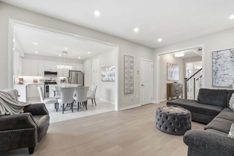 14-web-or-mls-92-pridham-pl