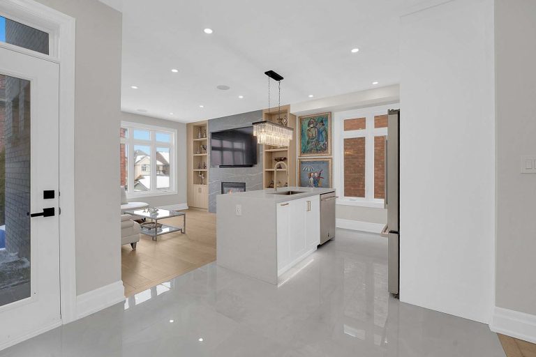 17-web-or-mls-109-alex-campbell-crescent