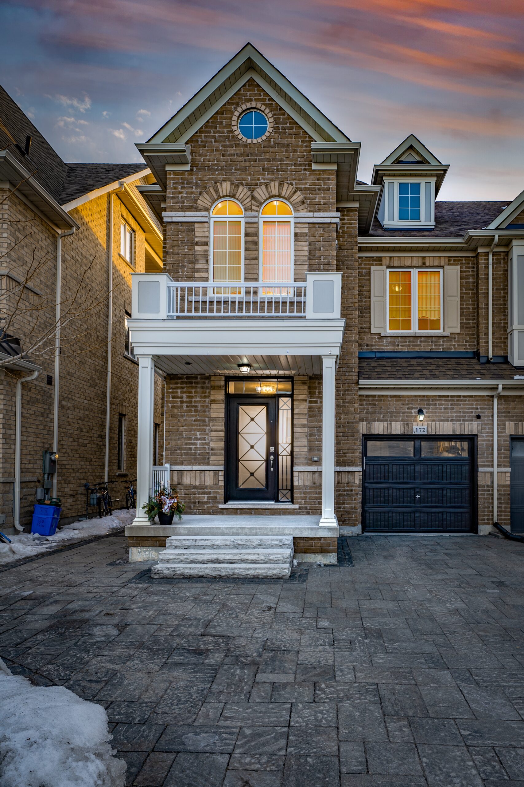 172 Pelee Ave Kleinburg ON L4H-print-001-050-Twilight Vertical-2800x4200-300dpi