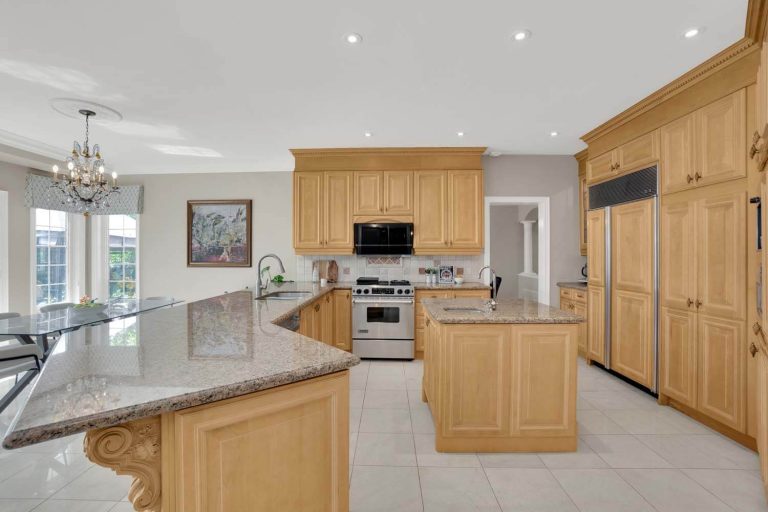 21-print-173-polo-crescent