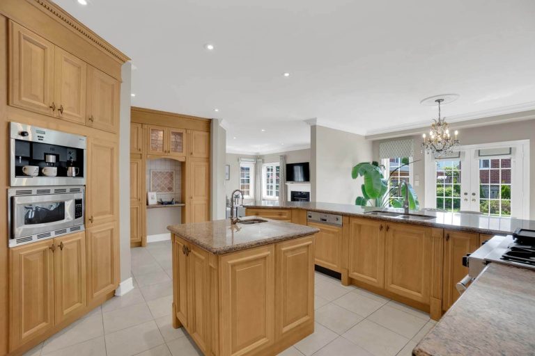 23-print-173-polo-crescent