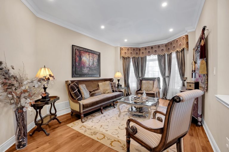 24-web-or-mls-11-beauvista-ct