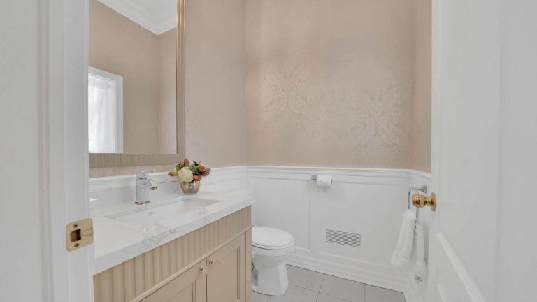 25-web-or-mls-6-orwell-dr