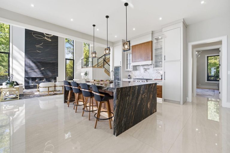 25-web-or-mls-98-mcrae-beach-s