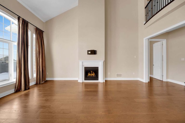 26-web-or-mls-31-munsie-dr