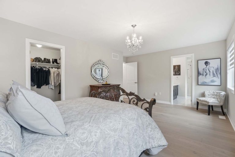 27-web-or-mls-92-pridham-pl