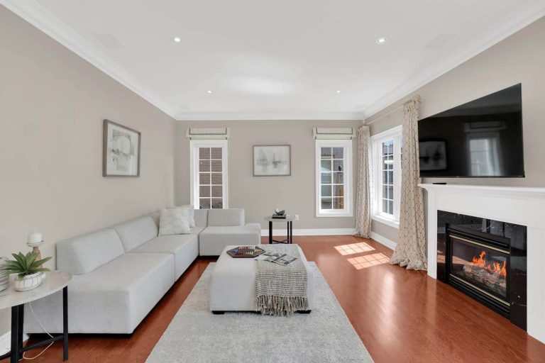 30-print-173-polo-crescent