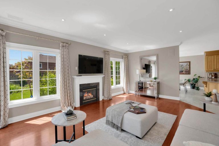 33-print-173-polo-crescent