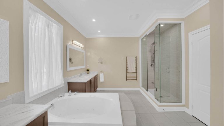 34-web-or-mls-6-orwell-dr