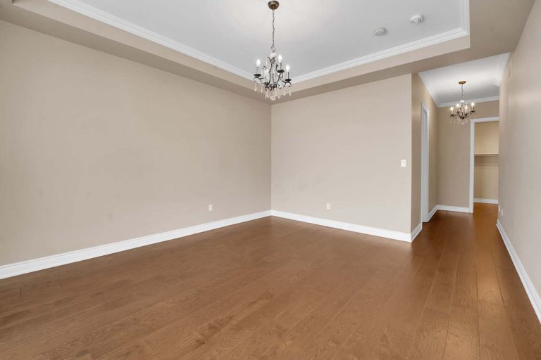 39-web-or-mls-31-munsie-dr