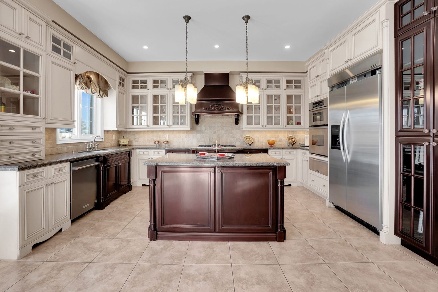 44-web-or-mls-11-beauvista-ct