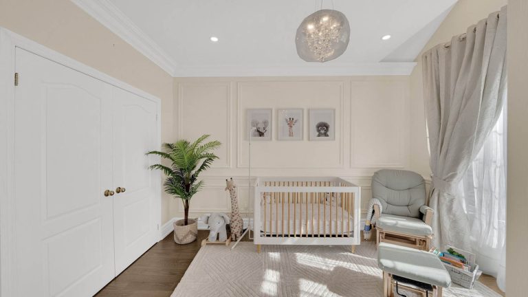 47-web-or-mls-6-orwell-dr