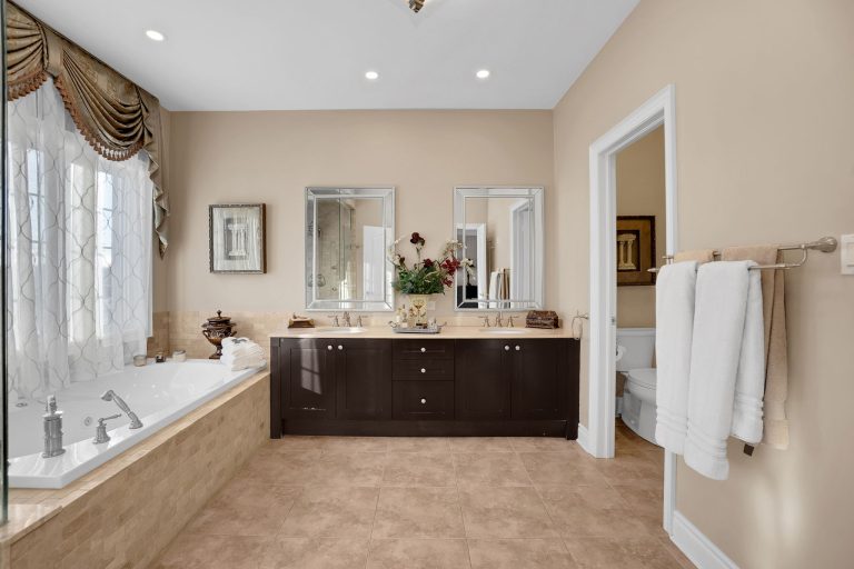 57-web-or-mls-11-beauvista-ct