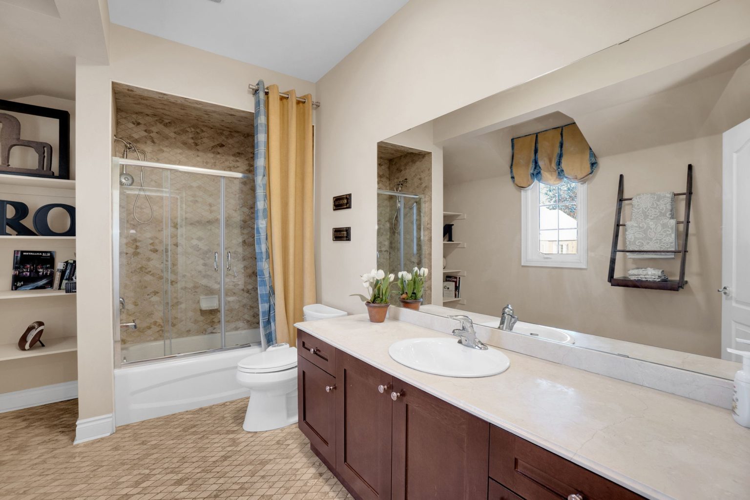 66-web-or-mls-11-beauvista-ct