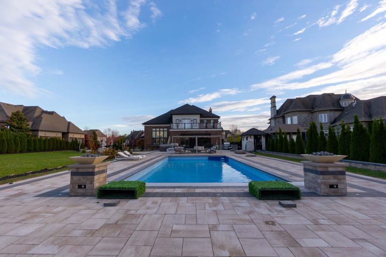 7-web-or-mls-78-mizuno-crescent