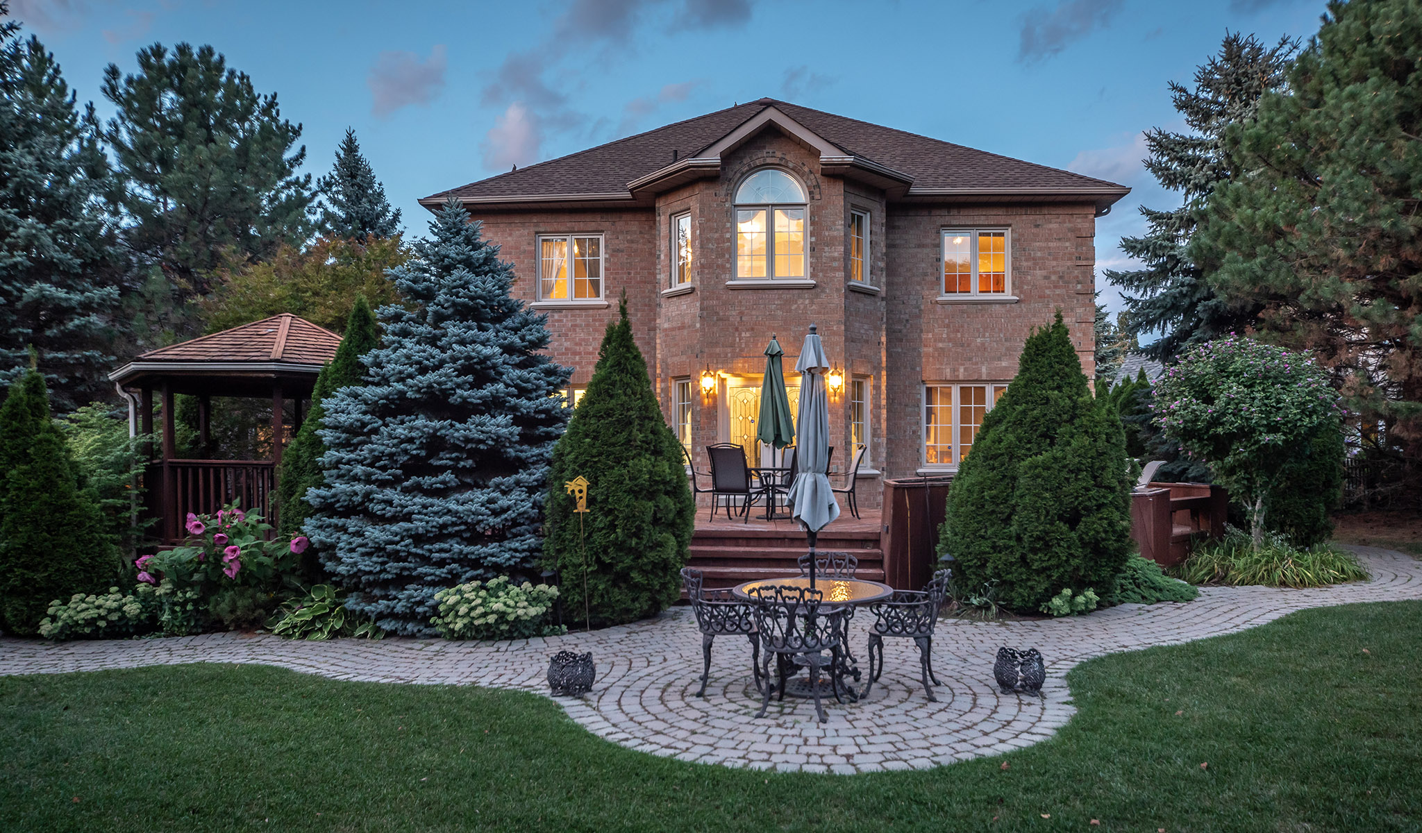 71 Goldpark Court is a magnificent estate home in Woodbridge
