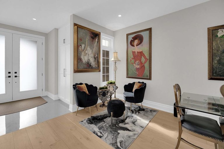 8-web-or-mls-109-alex-campbell-crescent