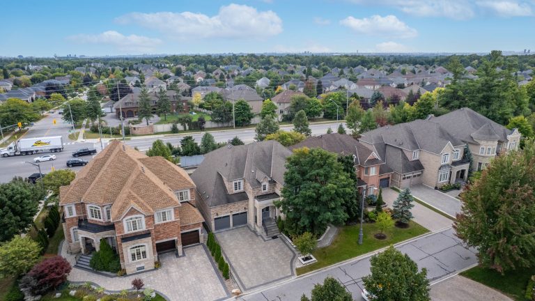 99-web-or-mls-11-beauvista-ct